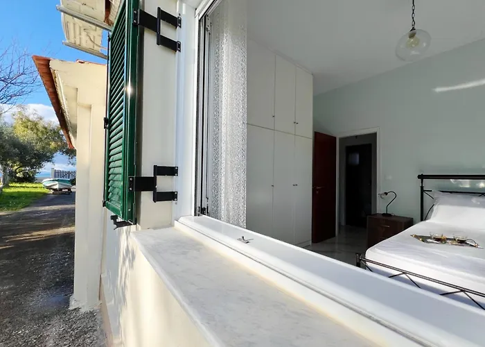 Dimitra 3 - Seaside *