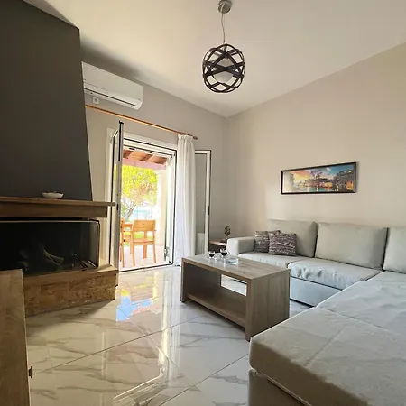 Dimitra 3 - Seaside Villa *